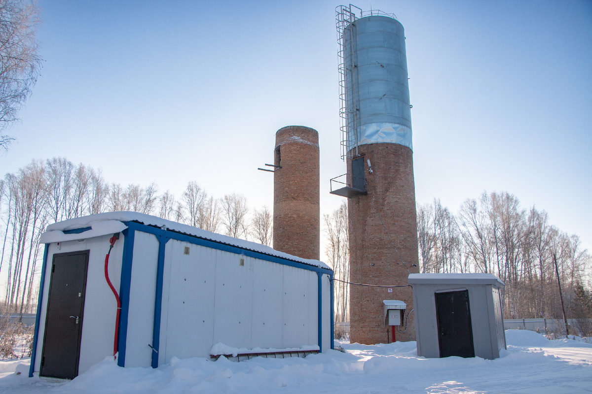 Вот так выглядит водозаборная башня после капитального ремонта.