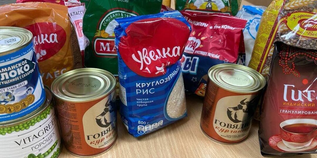 На питание чиновников Оренбуржья в 2026 году выделили 6,5 млн рублей. В меню — семга, тарталетки и фарфоровые тарелки