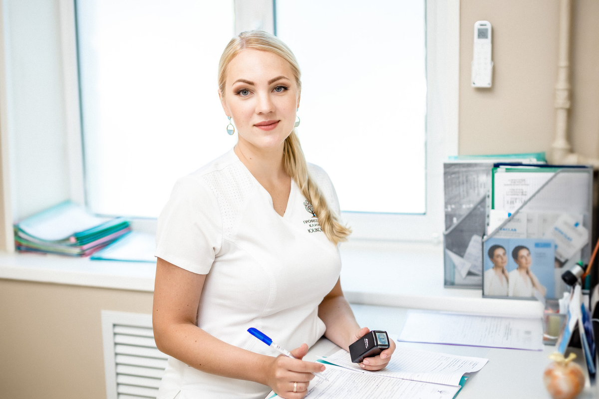 Наталья Сергеевна Чепурнова, 
К.М.Н., врач дерматовенеролог, косметолог
