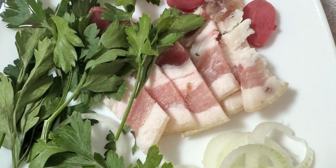 Сало и печень: что говорят исследования о жирах и детоксикации