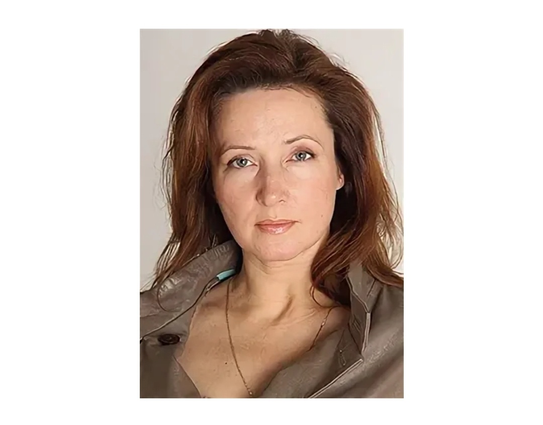 Юлия Тархова - актриса театра и кино, прекрасный чтец