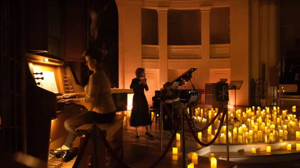 Концерт «Моцарт и Шопен при свечах» от Amadeus.📷Фото: Amadeus Concerts