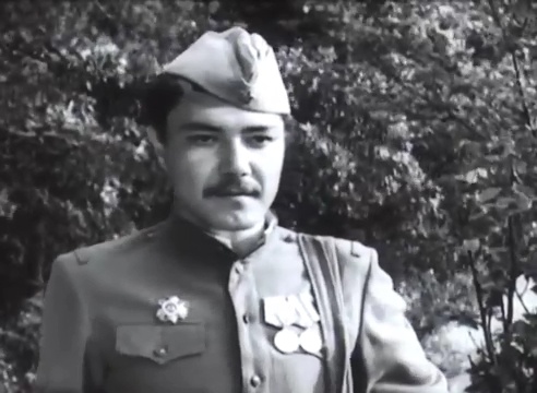 Рустам Сагдуллаев в фильме «Незабытая песня»