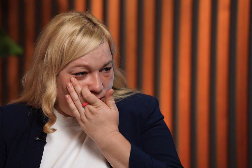 Лариса не знала, что ее возлюбленный женат. Кадр с видео: шоу "Беременна по обману" / u-tv.ru/shows/beremenna-po-obmanu