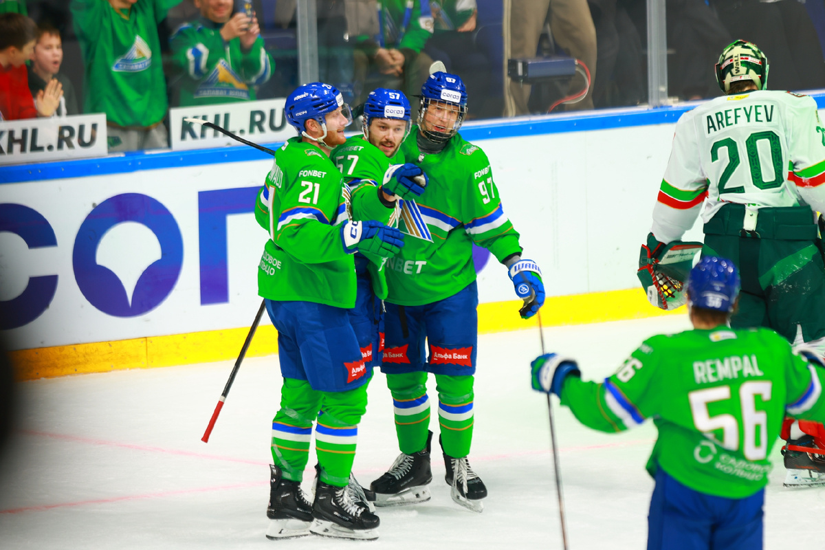 ФОТО СО СТРАНИЦЫ ХК "САЛАВАТ ЮЛАЕВ" ВКОНТАКТЕ