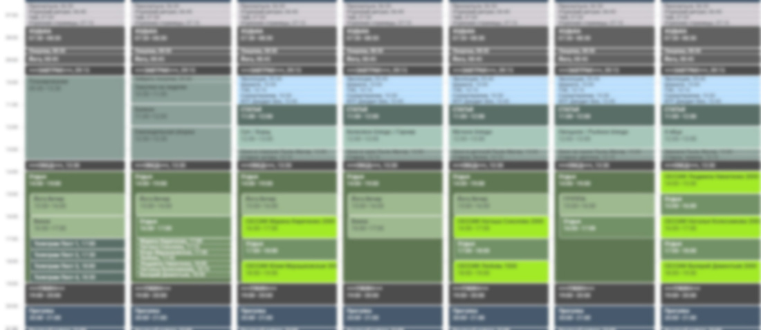 Вот так может быть заполнен день разными интересными делами. Изображение размыто осознанно, это не вы неожиданно плохо видите, это так задумано мной. Общий смысл, я надеюсь, понятен