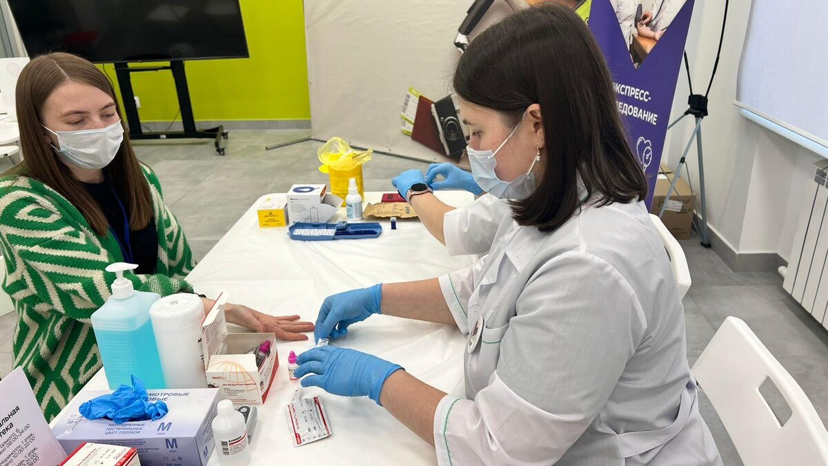   Экспресс-тестирование на ВИЧ / Фото: тг-канал Минздрава Магаданской области