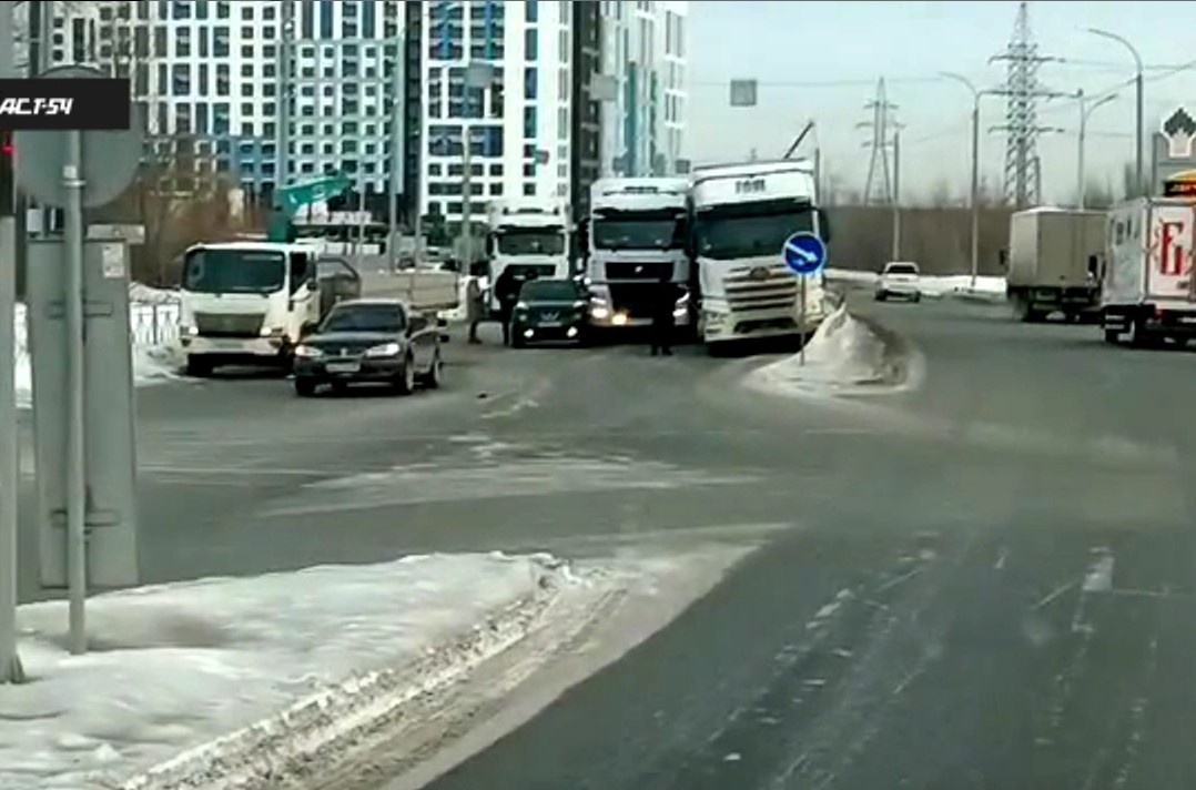    Фото и видео: АСТ-54