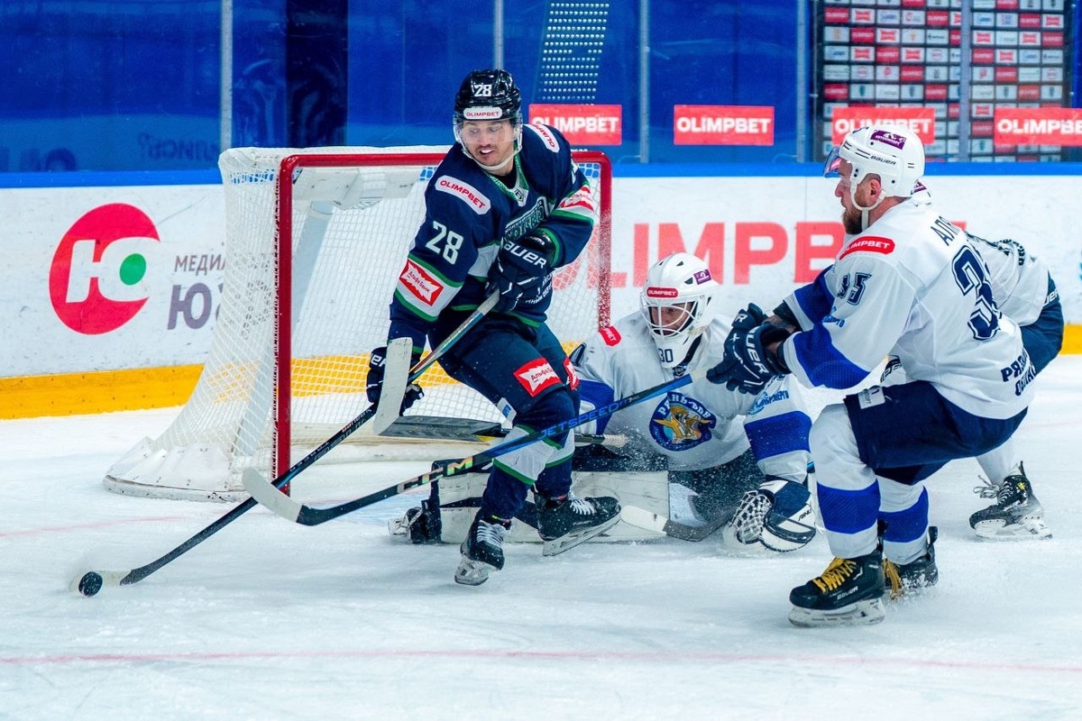    «Югра» потерпела второе поражение подряд, уступив по буллитам «Рязани-ВДВ»