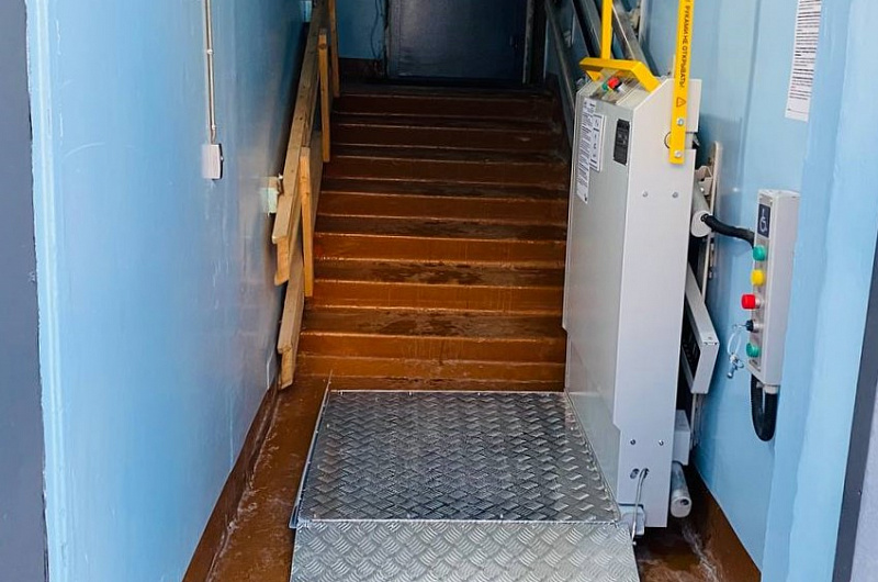 Механизмы для подъёма инвалидов установили в двух домах Петропавловска