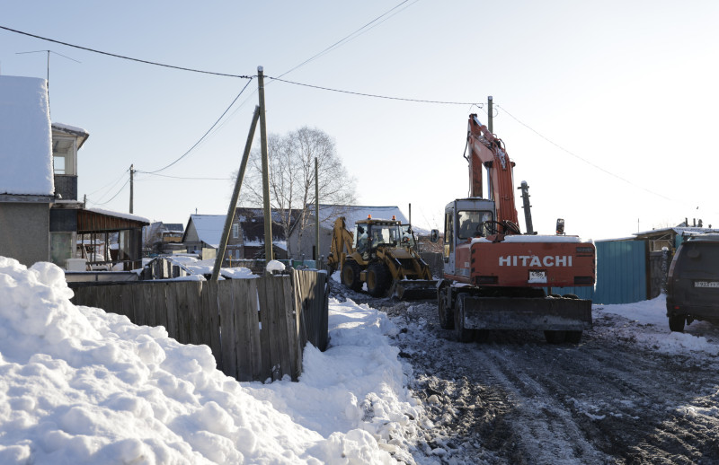 В Елизове активно ремонтируют дороги