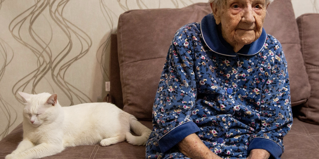 «Я ни туда, ни сюда — между небом и землей»: последнее интервью 116-летней россиянки