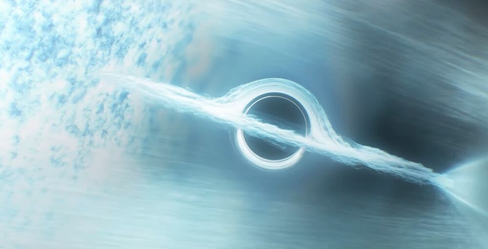 На этом изображении чёрная дыра звёздной массы поглощает своего звёздного компаньона. Это одно из возможных объяснений экзотического гамма-всплеска, зафиксированного в июле 2025 года и продолжавшегося семь часов. Когда чёрная дыра вошла в состав звезды, она начала быстро поглощать звёздное вещество, испуская мощные гамма-лучи. Изображение предоставлено NASA/LSU/Брайаном Монро