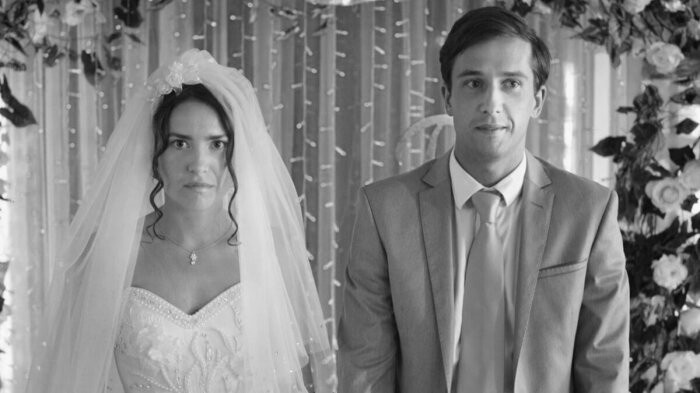 «Из училища — на съёмки «Горько!»: как педагог-диджей Егор Корешков жил с "возрастной", сбегал из ЗАГСА, чтобы жениться на дочке Апексимовой