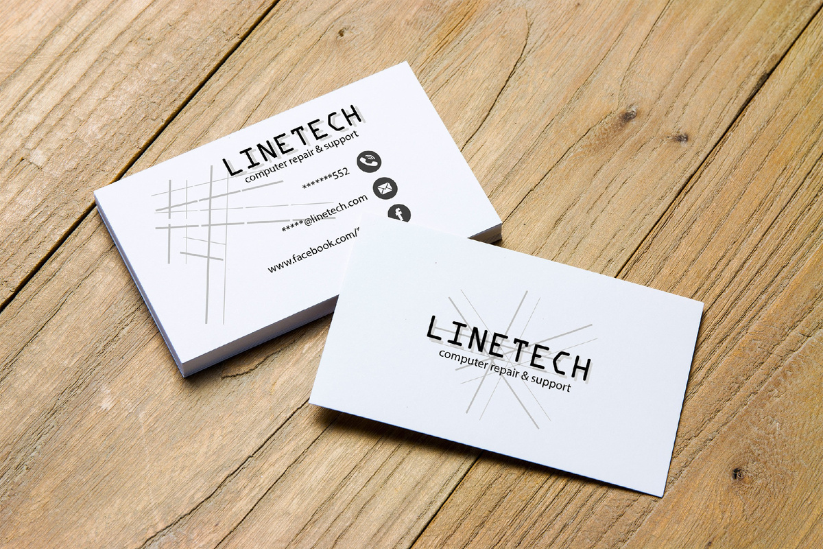 Описание: Печатные материалы компании как элемент доверия и профессионализма.
Источник: Unsplash