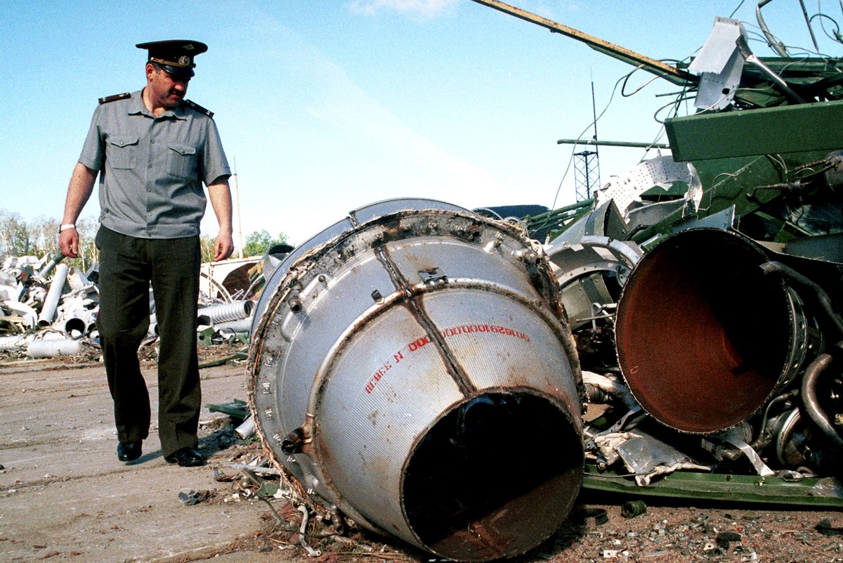    Процесс уничтожения ядерного оружия контролировали международные инспекторы. Ликвидацию этих российских ракет в том числе./REUTERS