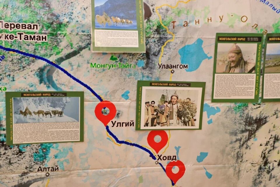    Выставка "Верблюжий караван. Все для фронта, все для Победы" в Бийске. Источник: Сергей Кулыгин