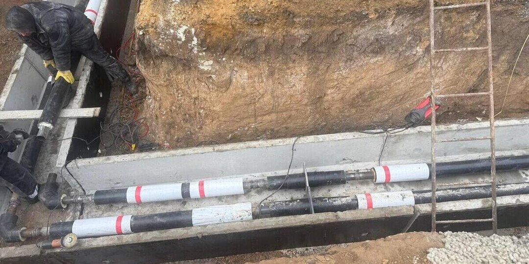 В Астраханке стартовал ключевой этап монтажа теплотрассы для новой газовой котельной