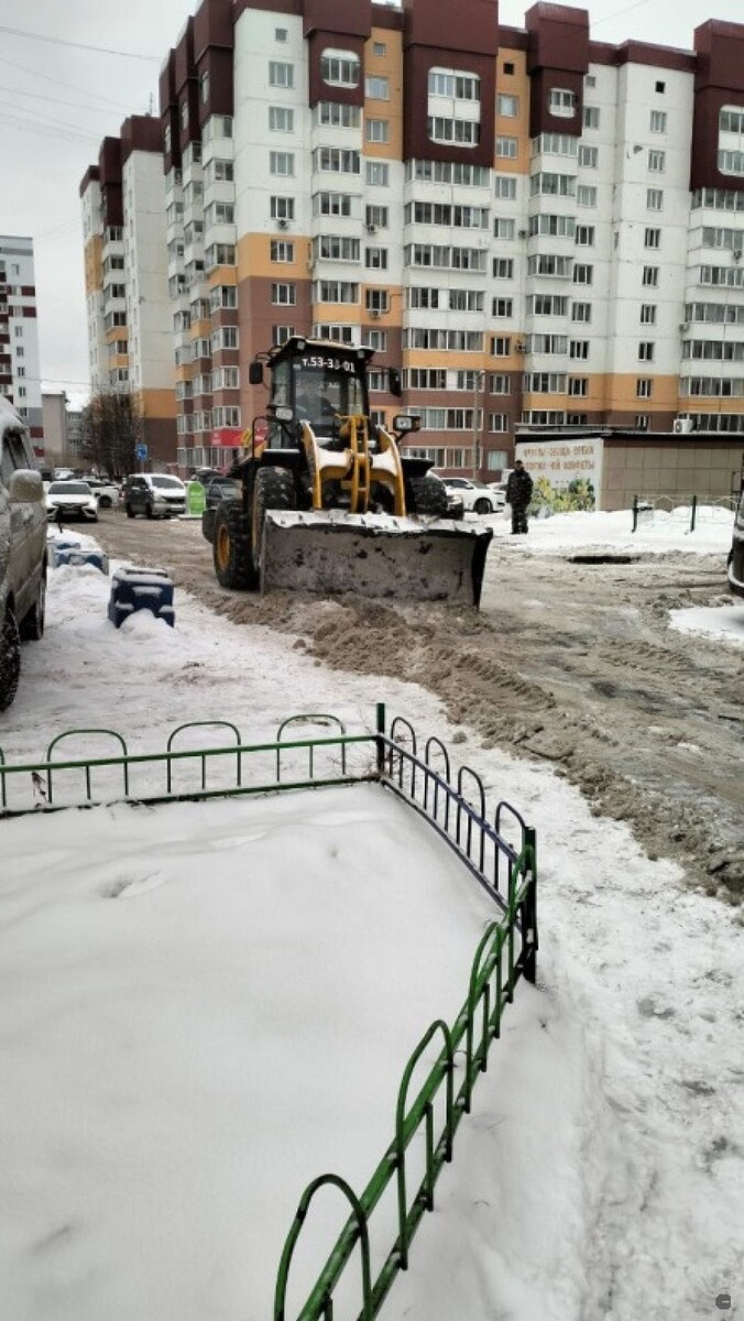    Борьба со снегом и наледью в Барнауле. Источник: barnaul.org