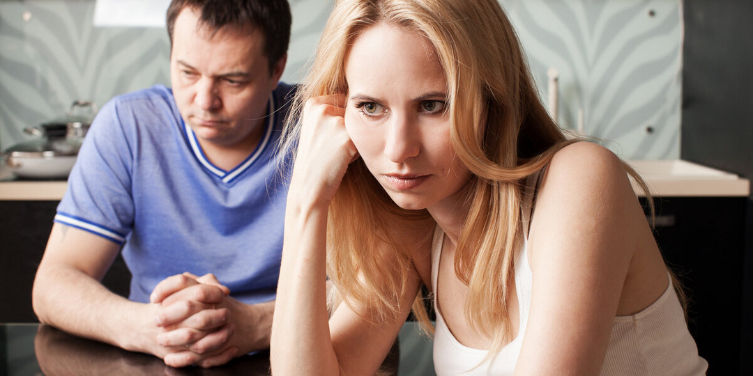 На ужин у них были пустые макароны, а зато муж подарил своей бывшей автомобиль