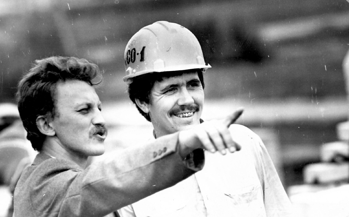 Слева направо: 1. Вильнит Сергей – председатель оргкомитета МЖК КАМАЗа. 2. Петров Виктор.