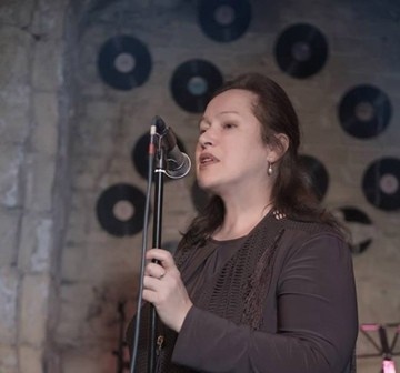 какой-то авторский вечер 