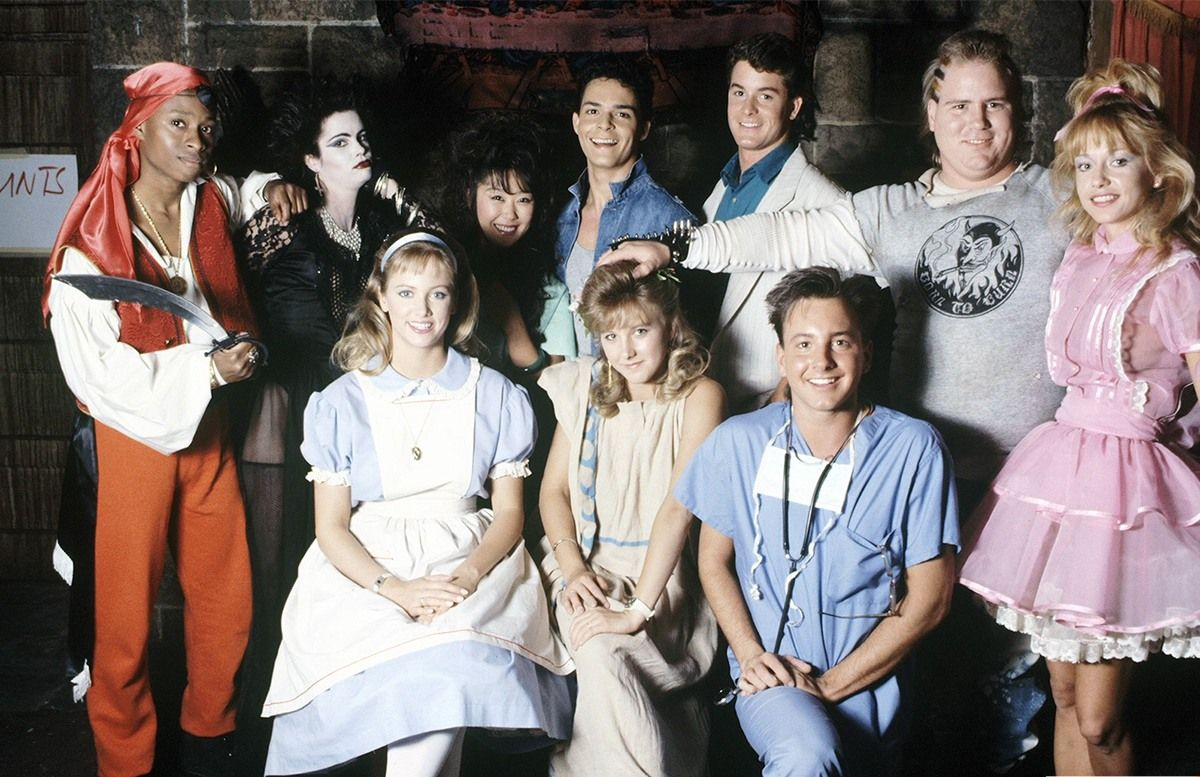 Фото из свободных источников. На съемках фильма "Ночь демонов".