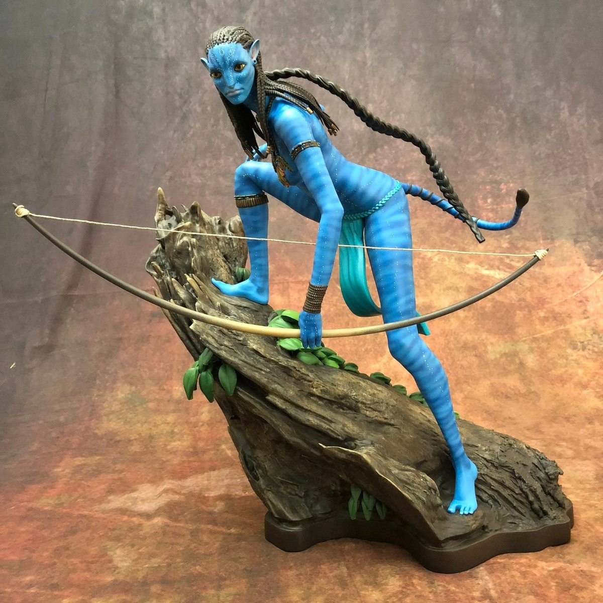 Расписанная миниатюра - житель планеты Пандора. (Автор не установлен)