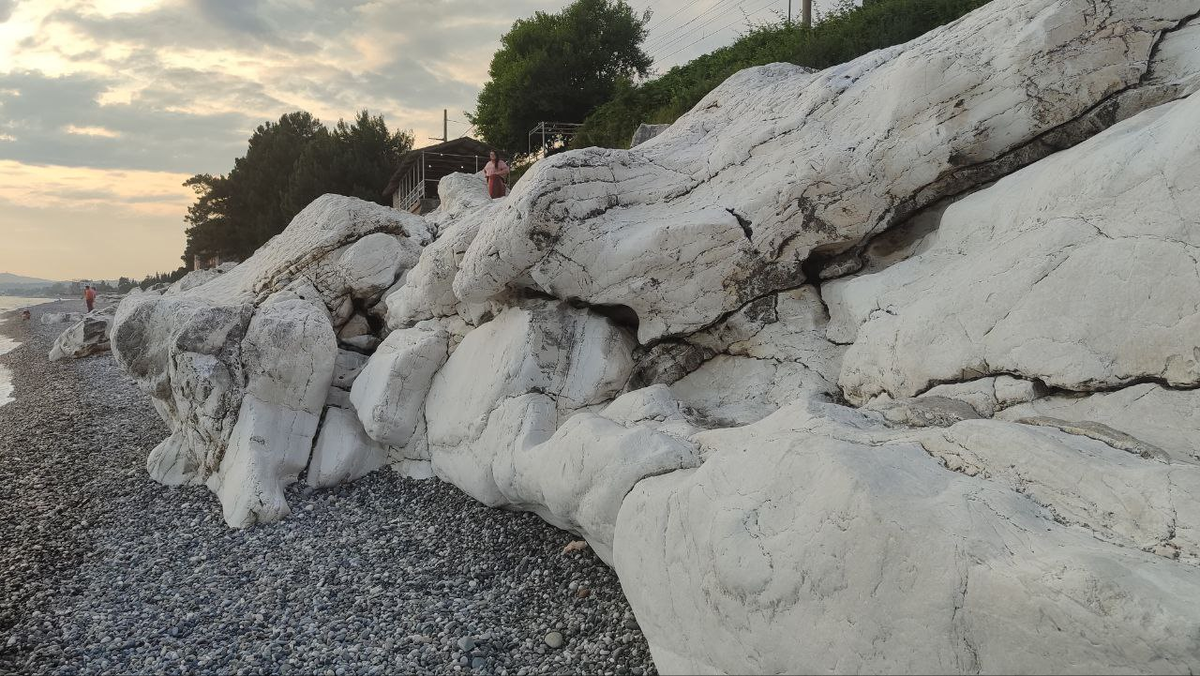 Белые Скалы