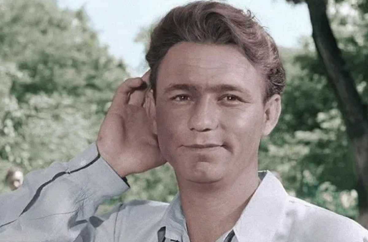    Легендарная картина превратила Николая Рыбникова во всенародного кумира