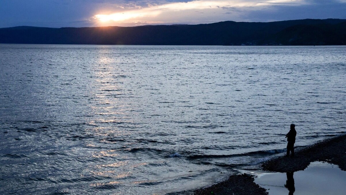 Президент Путин должен в течение 14 дней подписать принятый Закон о Байкале. Или отклонить его. Фото:: Кирилл Кухмарь/ТАСС