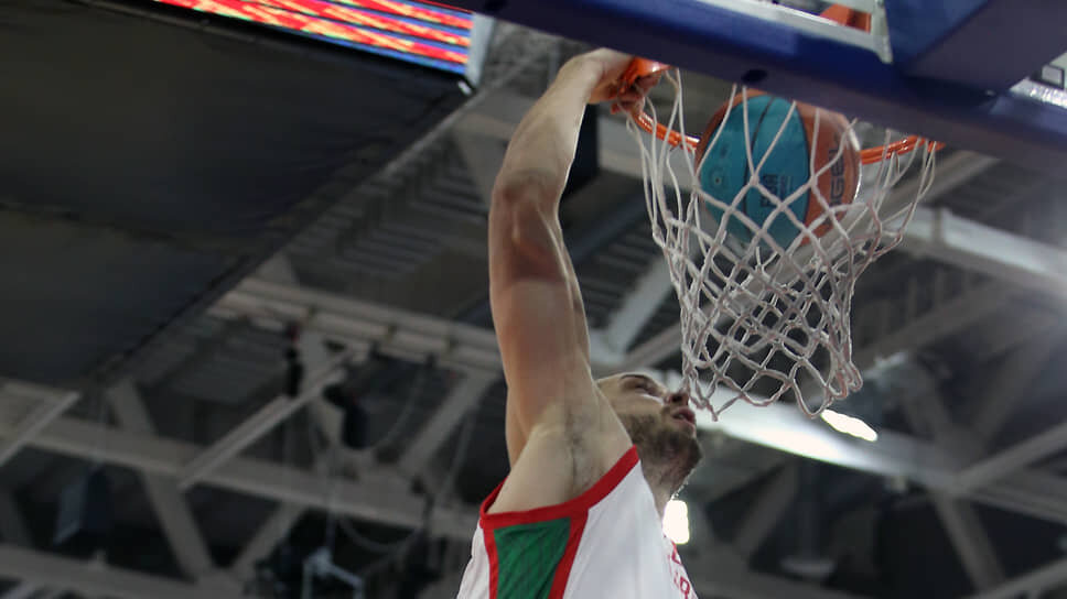 Фото: Юрий Стрелец / Коммерсантъ