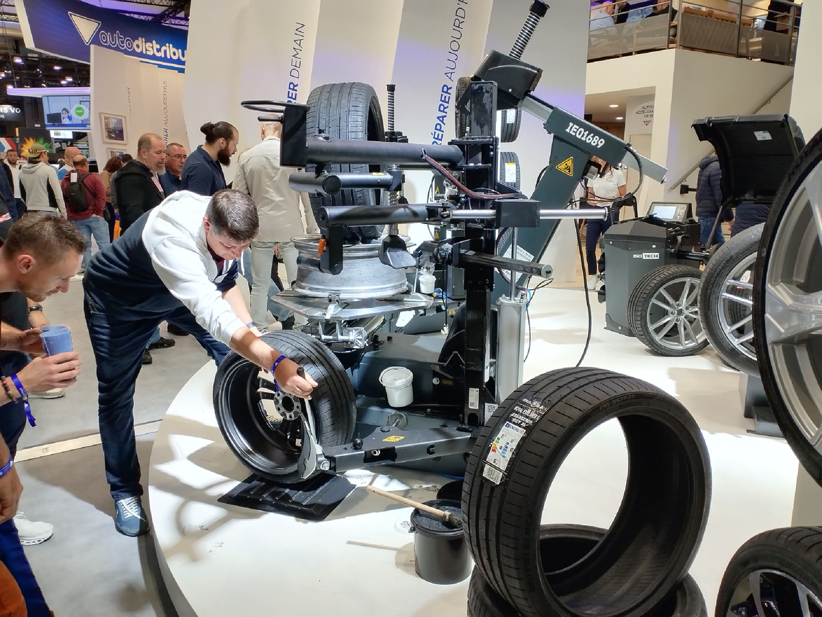 Ролевые мини-соревнования в шиномонтажника, 