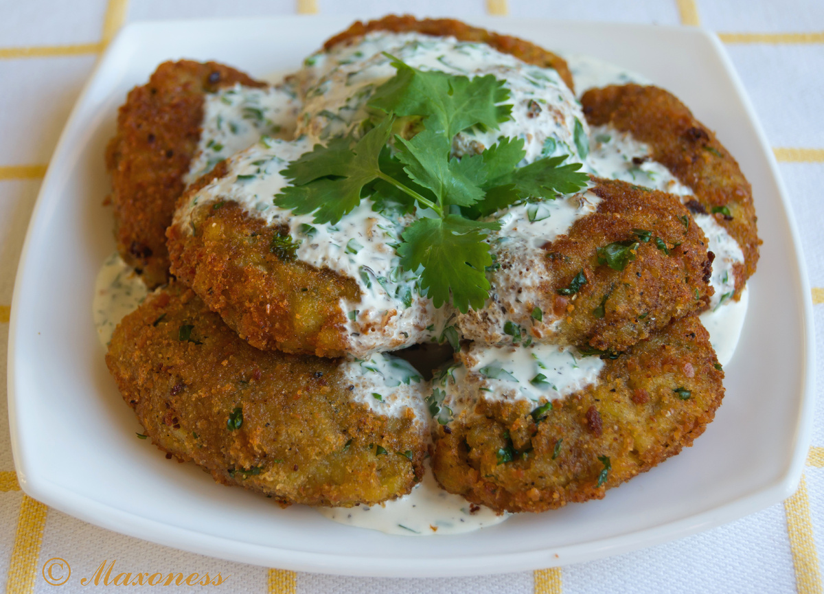 Картофельные котлетки с кориандром. Индийская кухня