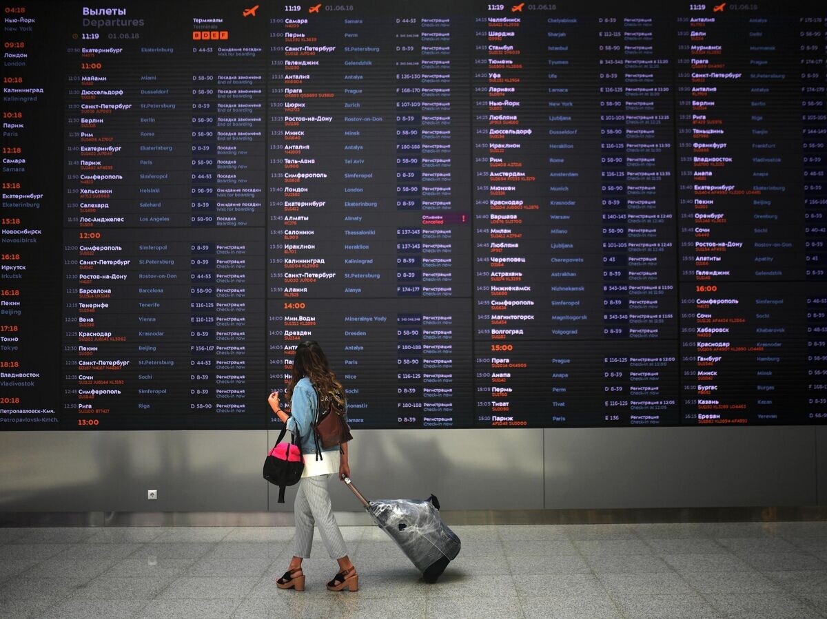    Новый пассажирский терминал B аэропорта "Шереметьево" | © РИА Новости / Евгений Биятов