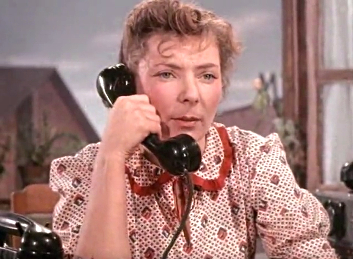 Кадр из кинофильма "Гость с Кубани", 1955 г., режиссер Андрей Фролов, сценарист Юрий Нагибин, композитор Оскар Сандлер (скриншот)