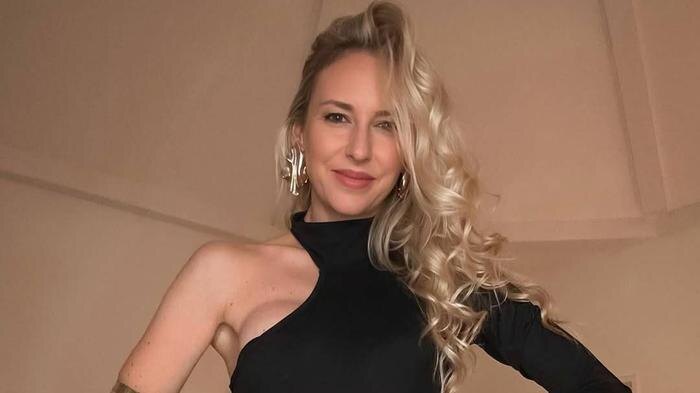 Фото © Instagram (признан экстремистской организацией и запрещён на территории Российской Федерации) / catwalkcoach