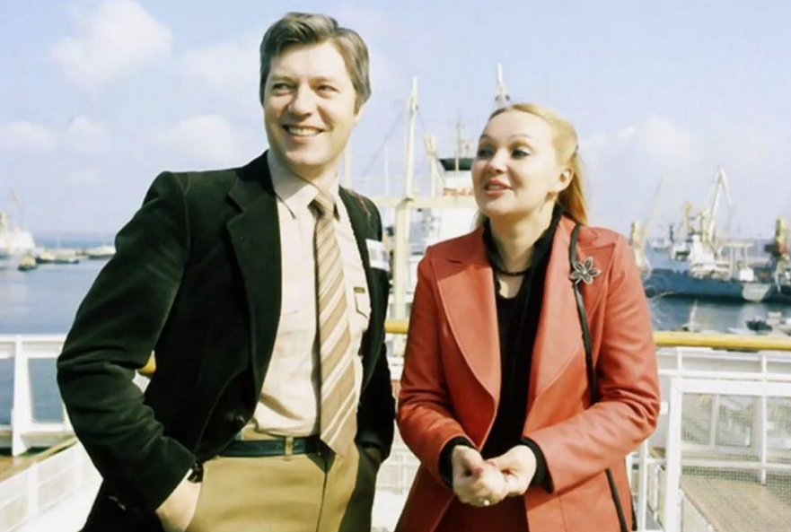 Наталья нашла в лице Евгения своё счастье, но этот брак был для Гвоздиковой уже вторым. Фото: Pinterest