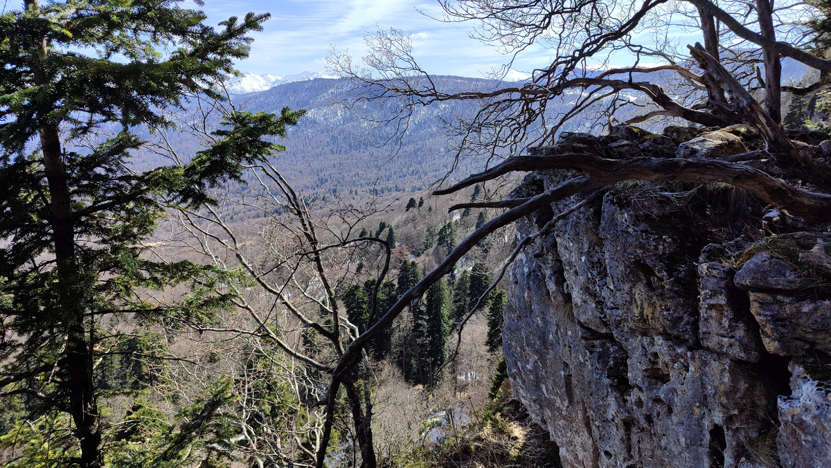 Вид на Кавказские горы. Адыгея.