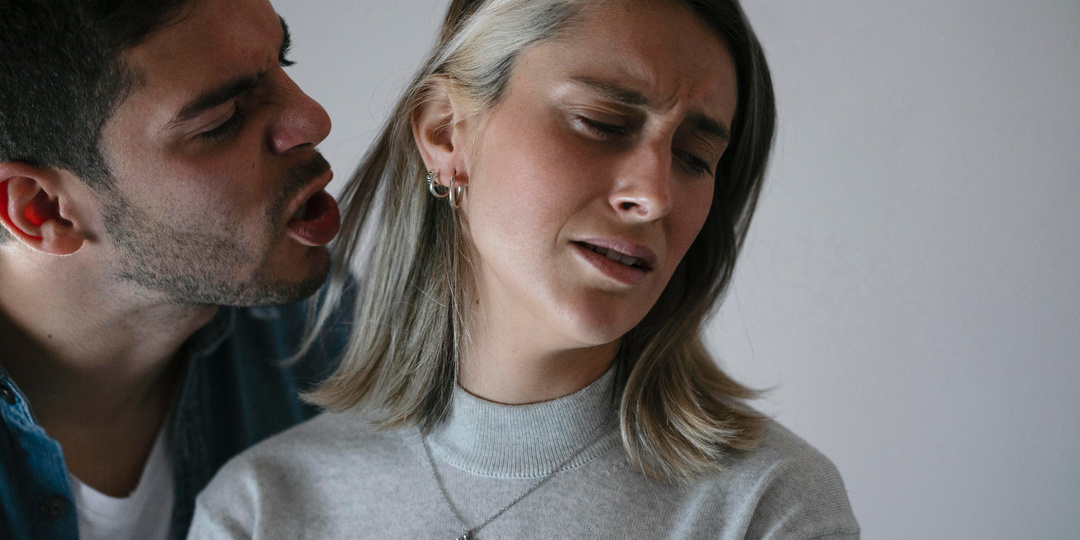 Почему «люблю» часто звучит как «боюсь потерять» — зависимые отношения без веществ