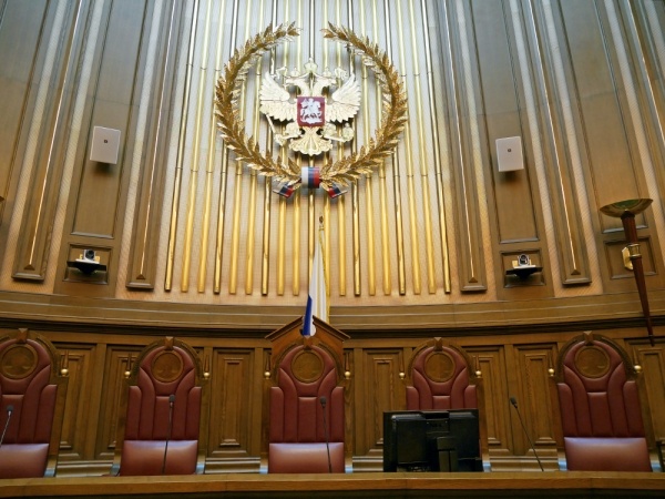 У Верховного суда есть ограниченный список возможностей, но их достаточно, чтобы навести порядок