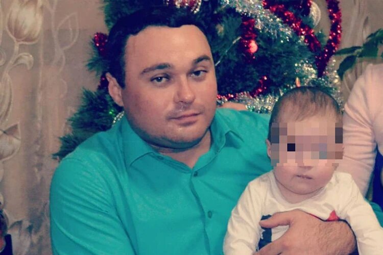 «Я просто вспомнил о своей маленькой дочке», - признался мужчина. Фото: соцсети.