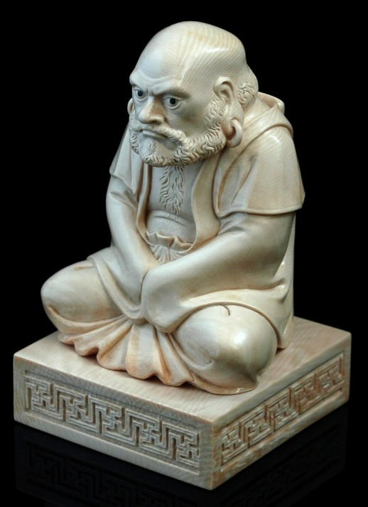 Статуэтка Бодхидхармы. Изображение из открытого доступа с сайта https://koptelovy.ru/