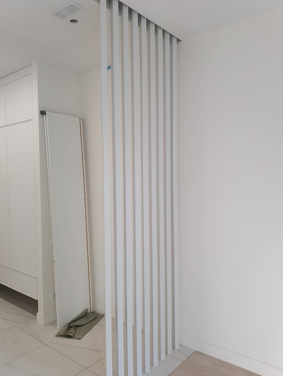 Реечная перегородка в эмали белой