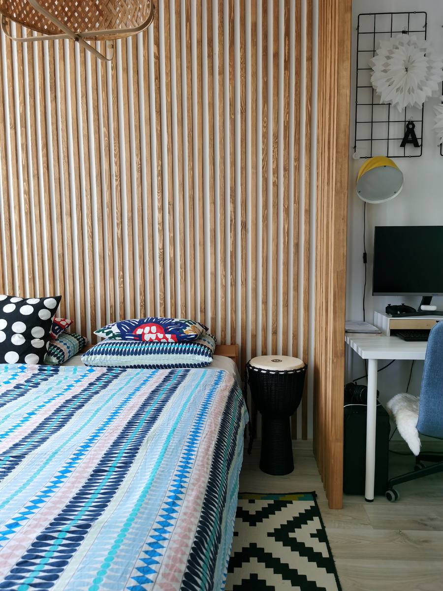 Тонировка цветом дуб светлый на сосновых рейках