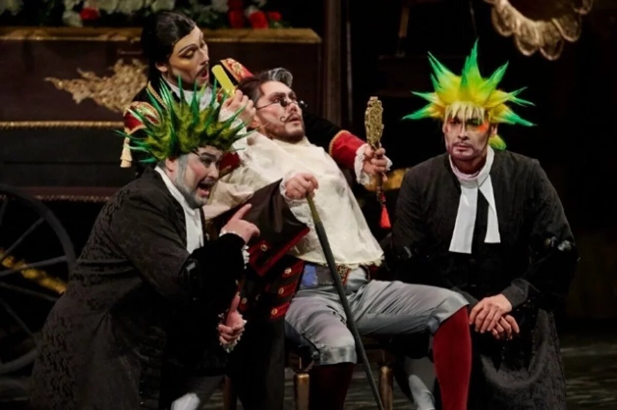    В Башкирском театре поставили оперу-буфф «Севильский цирюльник»