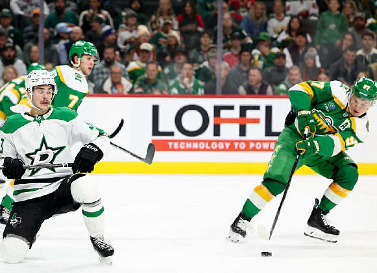     В Миннесоте отреагировали на перфоманс российских игроков «Уайлд» в матче с «Далласом»