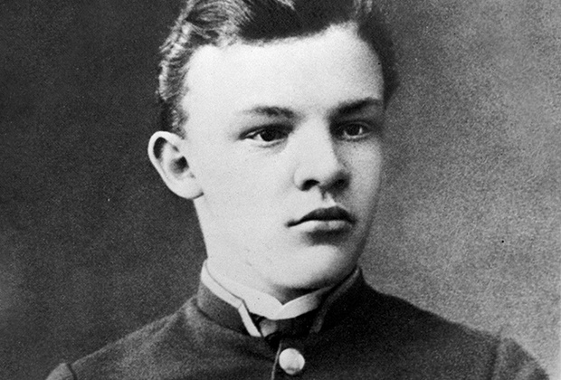 Путь к революции: интеллектуальное становление Владимира Ульянова (Ленина)