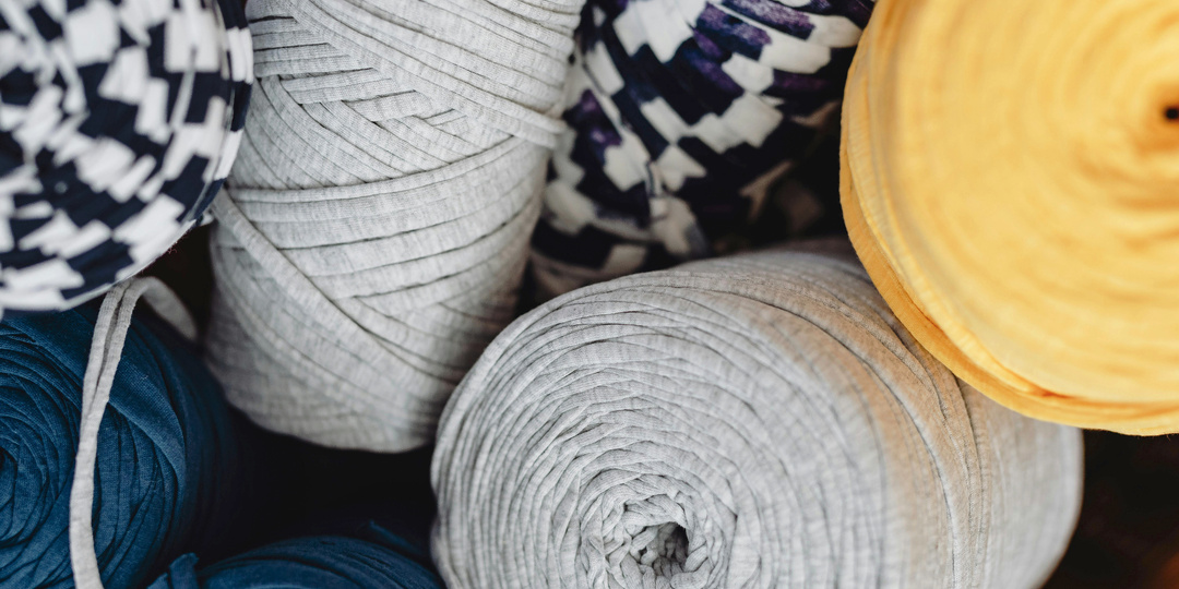 Топ-10 изделий, которые можно связать из кромки и вторичной трикотажной пряжи🧶