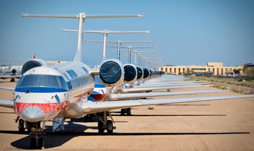    Списанные самолеты //Фото ShutterStock